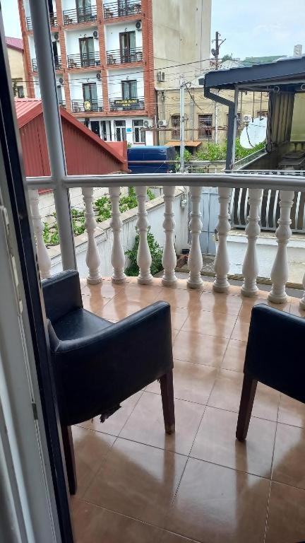 Hotel Mariel à Tbilissi Extérieur photo