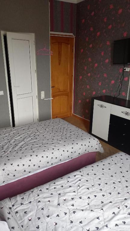 Hotel Mariel à Tbilissi Extérieur photo