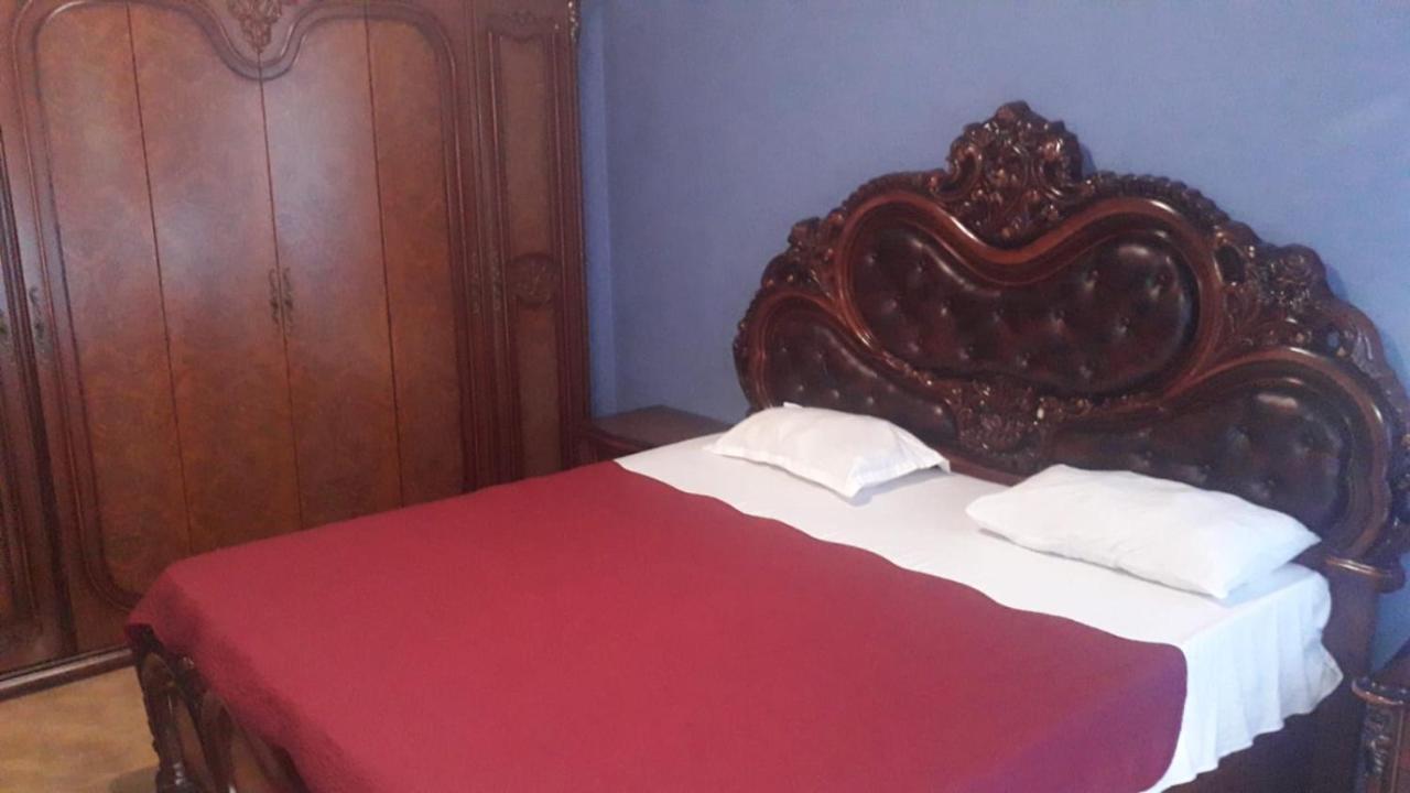 Hotel Mariel à Tbilissi Extérieur photo